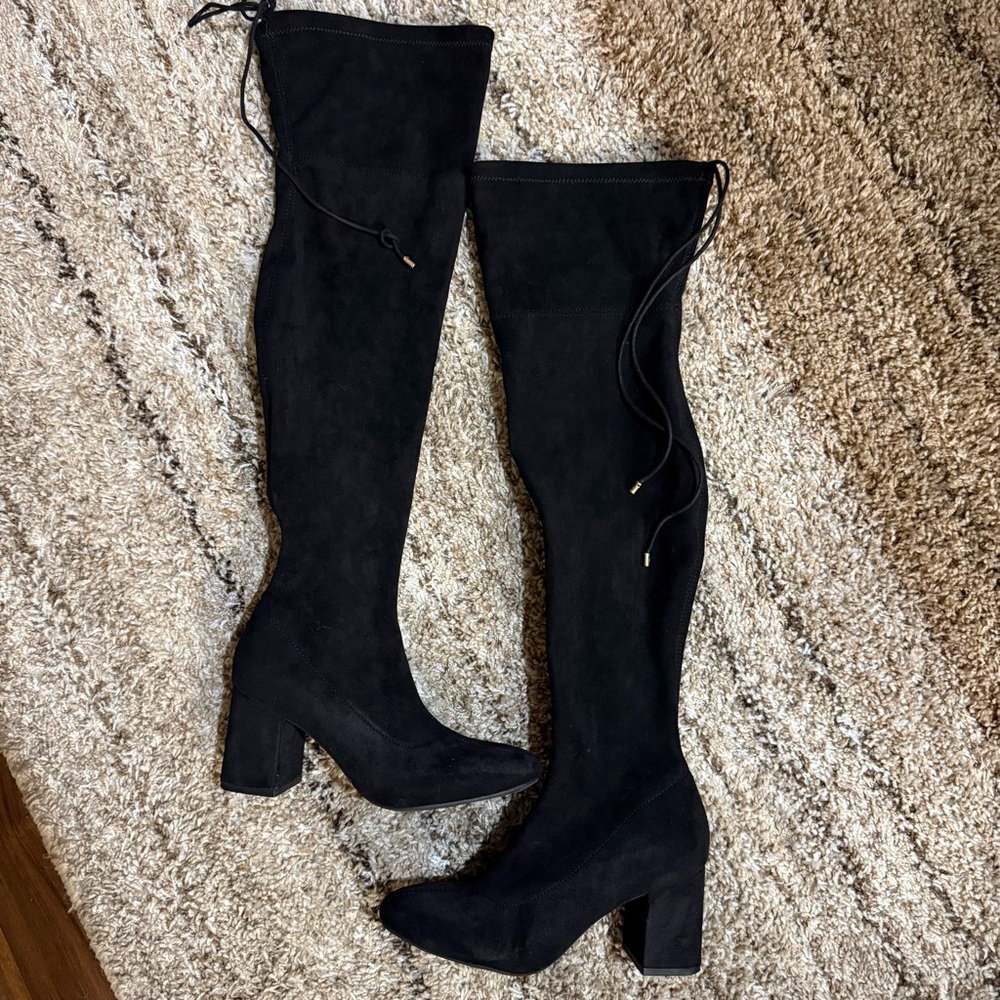 Elegant Black Over-the-Knee Boots